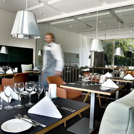Comwell Hvide Hus Hotel 4*
