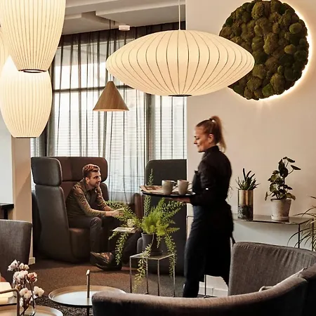 Comwell Hvide Hus Hotel 4*