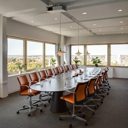 Comwell Hvide Hus Aalborg, Dolce By Wyndham 酒店