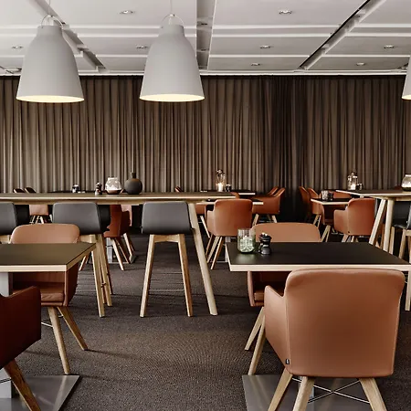 Comwell Hvide Hus Aalborg, Dolce By Wyndham Otel Aalborg