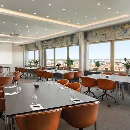 Comwell Hvide Hus Aalborg, Dolce By Wyndham Hotell 4*