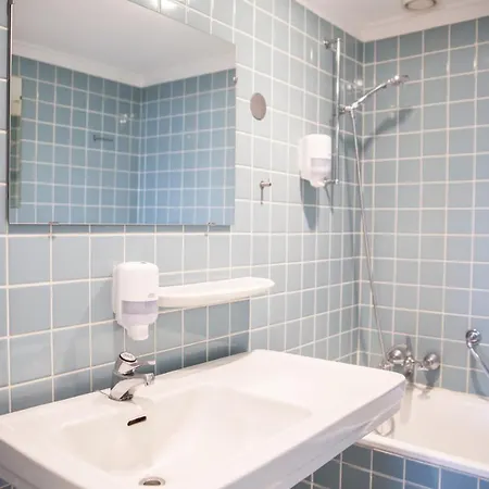 Hotel Comwell Hvide Hus 4*