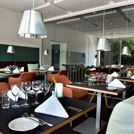 Comwell Hvide Hus Hotel 4*