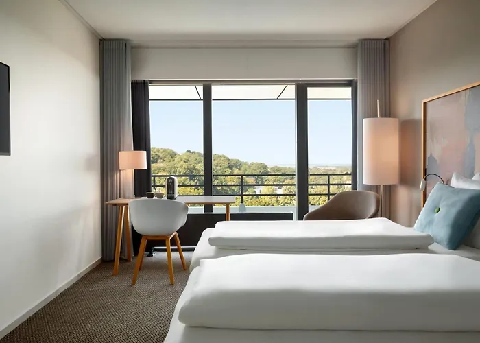 Hotel Comwell Hvide Hus Aalborg, Dolce By Wyndham 4*