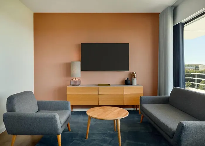 Comwell Hvide Hus Aalborg, Dolce By Wyndham 4* Aalborg