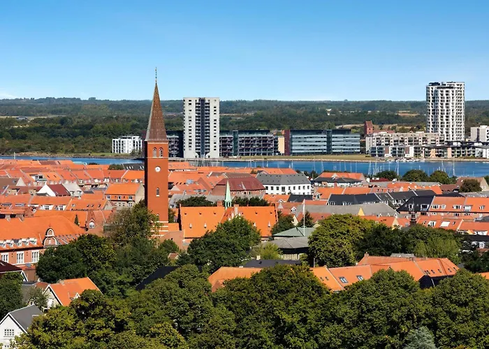 Comwell Hvide Hus Aalborg, Dolce By Wyndham 4*