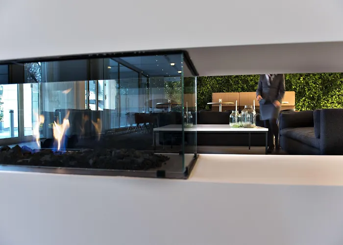 Comwell Hvide Hus Aalborg, Dolce By Wyndham فندق